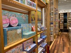 -猫的天空之城概念书店(杭州南宋御街店)