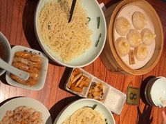 -裕兴记•蟹黄面馆(人民广场店)