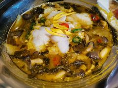 酸菜鱼-四小姐的店(泉舜店)