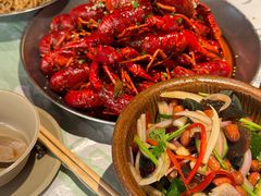 -巴厘龙虾·榜首油焖大虾(音乐学院·沿江酒馆店)