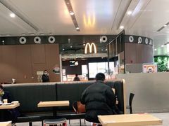 大堂-麦当劳(北京大兴机场二层国内到达(安检外)店)