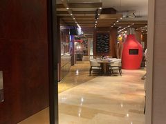 -怡咖啡海鲜自助餐厅(浦东香格里拉店)