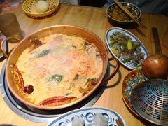 -洱火云南酸菜牛肉火锅(石景山当代商城店)