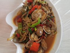 -覃记海鲜美食餐厅