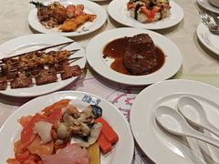 -四海一家自助餐(益田假日广场店)