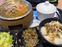 -老娘舅(吴淞路店)