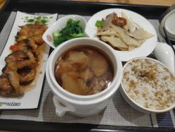 -厦门屿爱月子中心(独栋海湾店)