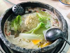 -墨脱石锅椰子鸡•香草鸭•东山羊(大东海店)