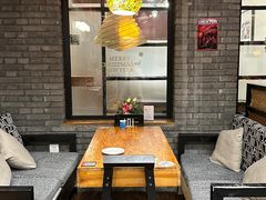 -苹果树下艺术餐厅(宋庄店)