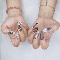 -AYO SALON