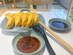 -老新隆牛肉锅贴(新街口店)