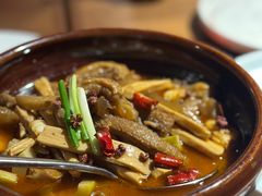 武当山竹笋牛杂煲-清水亭湖北菜(大屯DT51店)