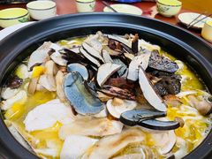 -菌之家·专业纯野生菌火锅·特色炒菌