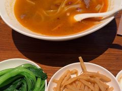 -漆黑觉米粉(三里屯店)