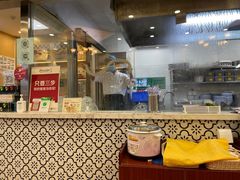 -陇兴楼兰州拉面(西安咸阳国际机场店)