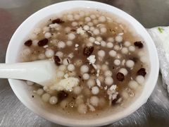 -芳婆糕团店(王府大街店)
