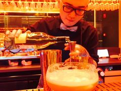 -星巴克臻选(上海合生汇1F店)