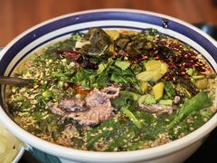 -云阿蛮云南生烫牛肉米线(奉贤路店)