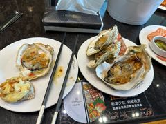 -川骄海鲜自助(王府井奥莱UP TOWN店原世界之花店)