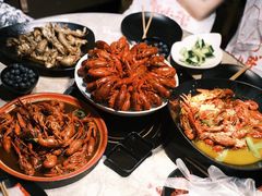 -沪小胖小龙虾(淮海中路旗舰店)