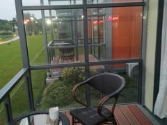 -上海怡沁园度假酒店