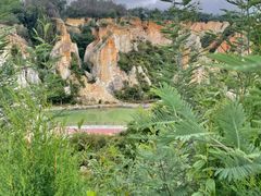 -彩色沙林风景区