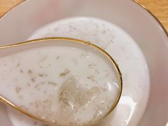 -J Daeng Seafood