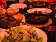 -Chili's Cafe&Bar奇利斯(滨江店)