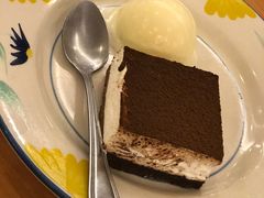 提拉米苏-萨莉亚意式餐厅(深南茂业店)