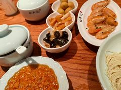 -裕兴记•蟹黄面馆(人民广场店)