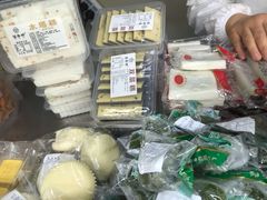 -上海虹口糕团(福州路店)