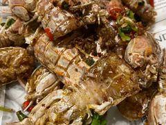 -嗨辣小聚·盘锦河蟹·海鲜烧烤龙虾(盘锦十年好店)
