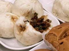 李与白酱肉包-李与白包子铺(桐梓林店)