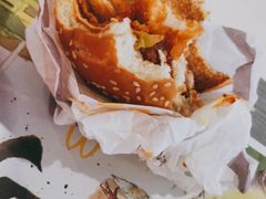-麦当劳(世界城广场店)
