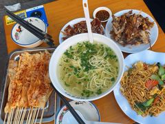 -萍姨抻面馆·鸡架冒菜(清湖店)