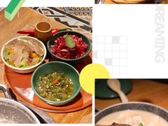 -吃饭皇帝大土家民族菜(正大广场店)