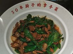 -味上湘菜馆(岳麓山店)