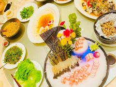 -沙龙酒家