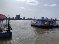 -人民防洪胜利纪念塔