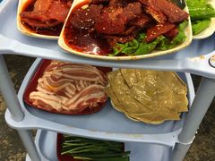 -彝人部落火盆烧烤(原内环足球场店)