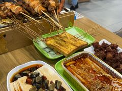 -烤满分·东北烧烤(首经贸店)