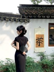 -一揽芳华汉服旗袍体验馆(拙政园店)