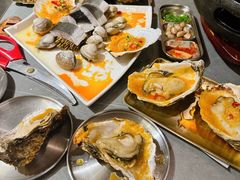 -围炉肉舍•炭烤活鳗•丹东海鲜烤肉(步行街店)