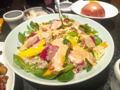 -五谷丰登农家院·地道胶东菜·海鲜烧烤(威海店)
