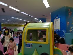 -孩子王童乐园(成都吾悦广场店)