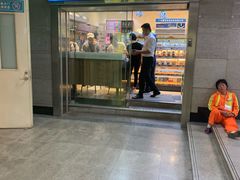 -石厦(地铁站)