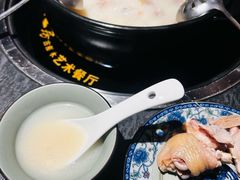 胡椒猪肚鸡煲-大匠工房古船木艺术餐厅·猪肚鸡专门店(长白仙岛店)