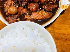 三居黄焖鸡-三居鲁味坊黄焖鸡(山大路店)