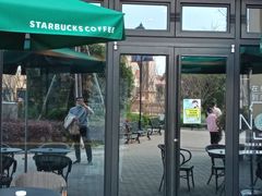 门面-星巴克(无锡百联奥特莱斯店)