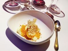 白巧克力配百香果冰霜西米-AZUR聚(香格里拉饭店)